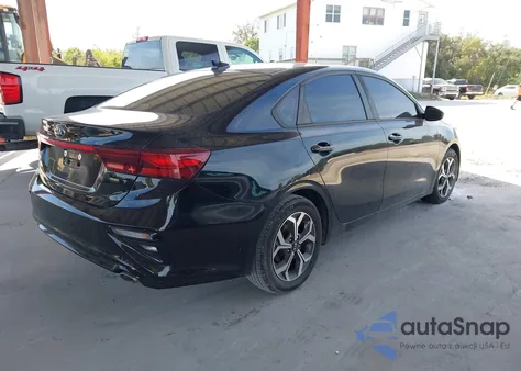 2020 Kia Forte Lxs из США, поврежденный, VIN 3KPF24AD4LE147060